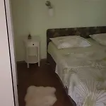 Popaj Apartment *
