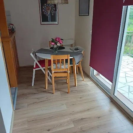 Popaj Apartment Komiza
