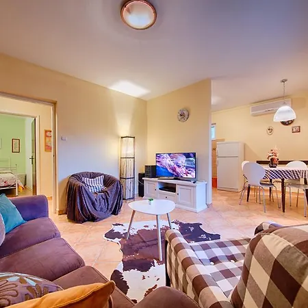 Apartment Popaj