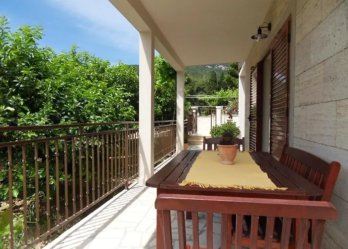 Popaj דירה Komiža