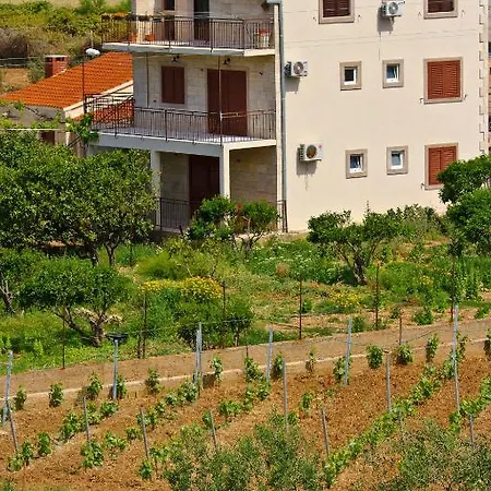 Popaj Διαμέρισμα Komiža